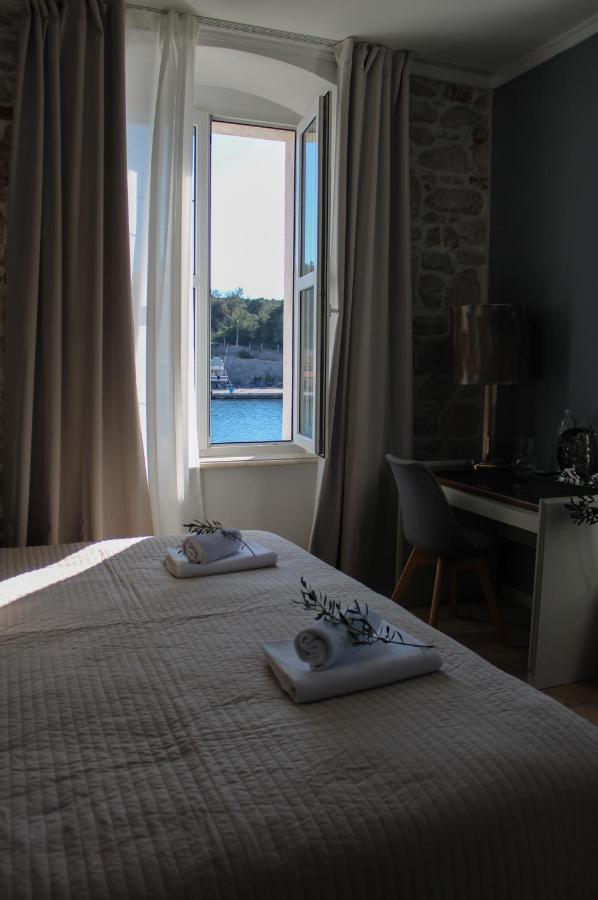 Olife Guesthouse Милна Екстер'єр фото