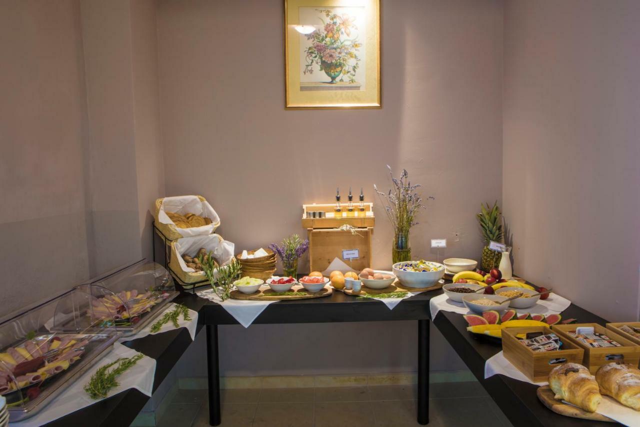 Olife Guesthouse Милна Екстер'єр фото
